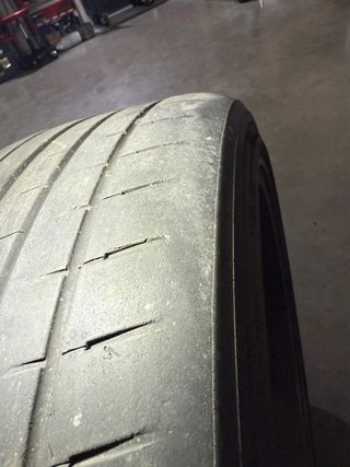 Neumáticos Bridgestone Potenza Race 225 40 18 