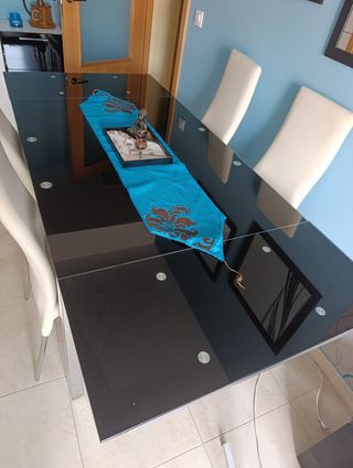 Mesa comedor cristal + 4 sillas