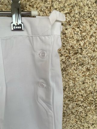Uniforme sanitario blanco T48. Nuevo