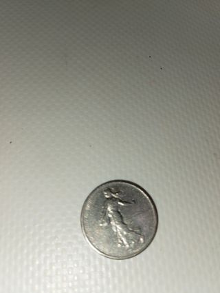 Moneda antigua francesa