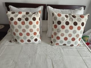 Cortinas estampadas - beige y marrón