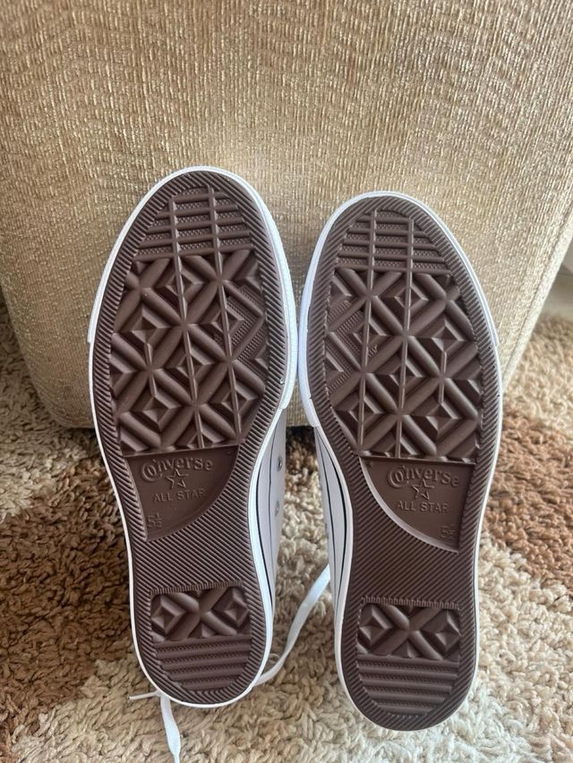 Converse blancas plataforma
