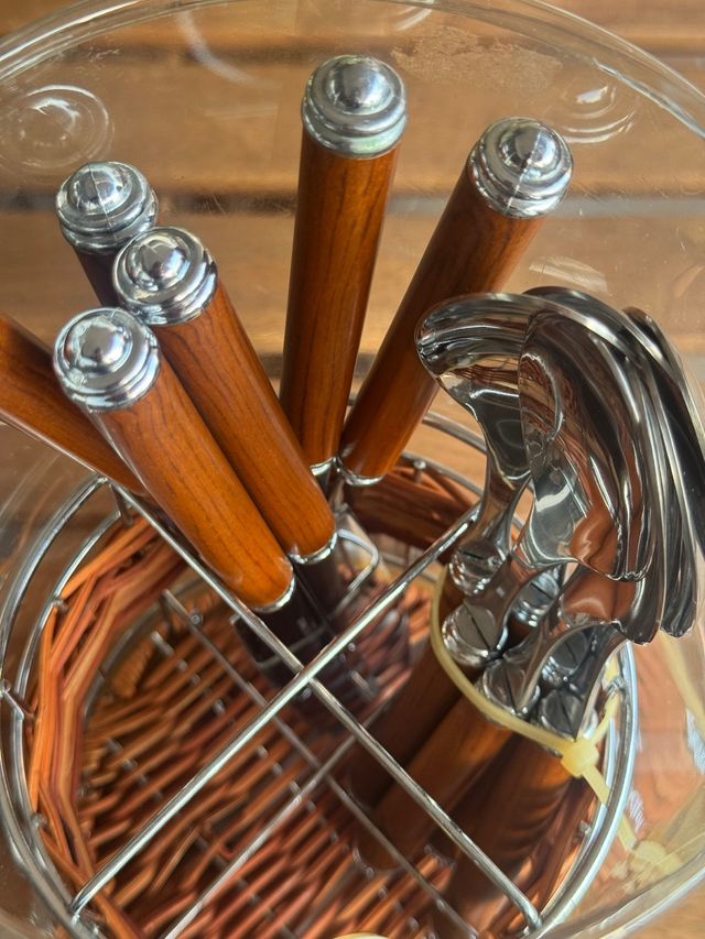 Cubertería 12 piezas - Madera y metal