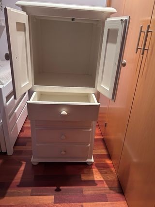 conjunto 2 piezas. Armario y estanteria provenzal