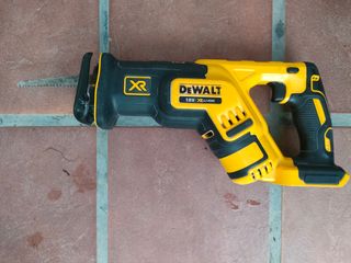 Sierra sable Dewalt DCS367 XR 18V