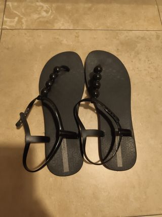Chanclas Ipanema mujer negras