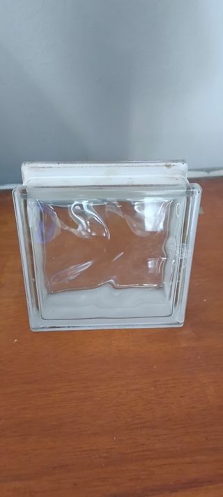 Bloque de cristal transparente