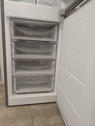 Nevera Indesit