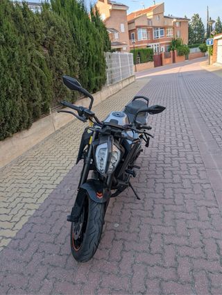 KTM Duke 790 L (limitada A2)