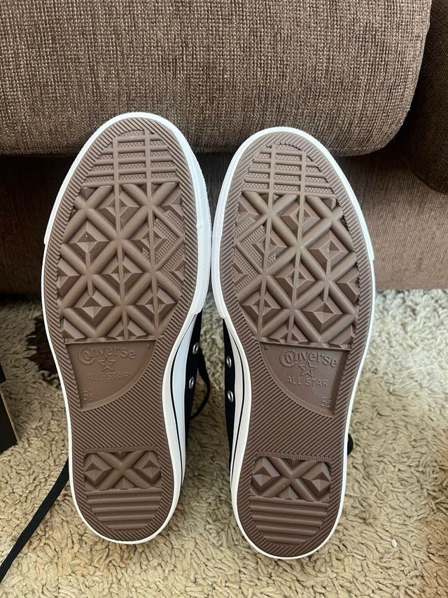 Converse negras plataforma