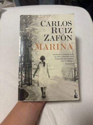 Marina (Spanish Edition)