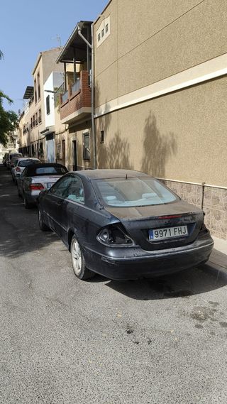 Mercedes CLK 270 CDI - Despiece