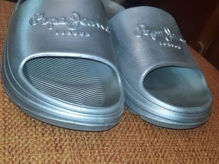 Chanclas Pepe Jeans plata