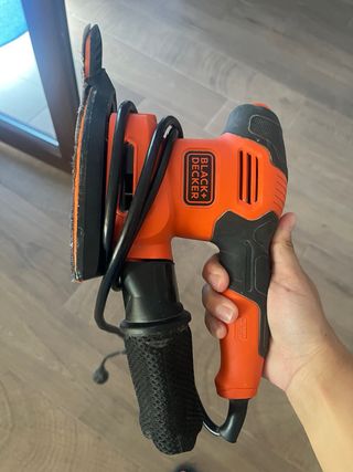 Lijadora Black+Decker