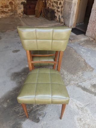 4 Sillas vintage verde oliva