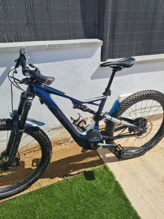 Bicicleta eléctrica Specialized BMW