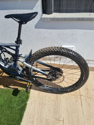 Bicicleta eléctrica Specialized BMW