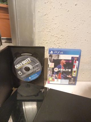 PS4 (PlayStation 4) + mando + 2TB +2juegos