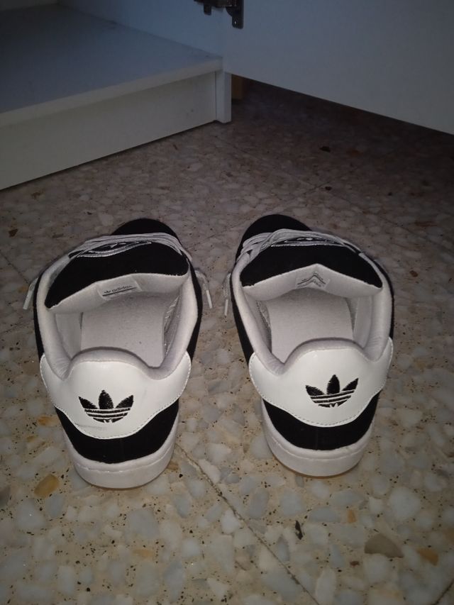 Zapatillas Adidas (Negociable)