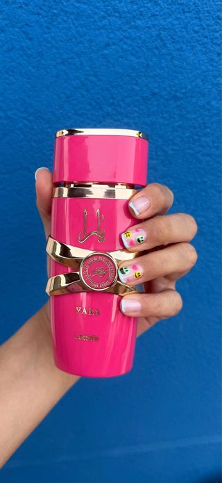 SERVICIOS DE ESTÉTICA PROFESIONAL 
