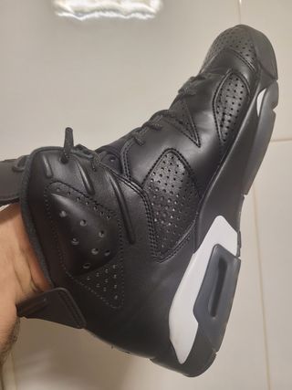 ZAPATILLAS JORDAN 6 RETRO 
