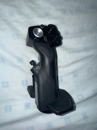 Joystick Logitec HOTAS X56