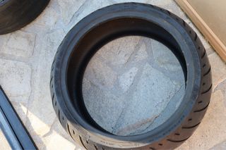 Neumático Dunlop 240/40 R18 Moto