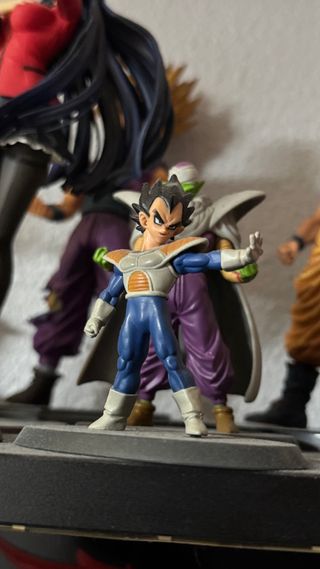 Figura Goku SSJ, Vegeta y Piccolo - Dragon Ball