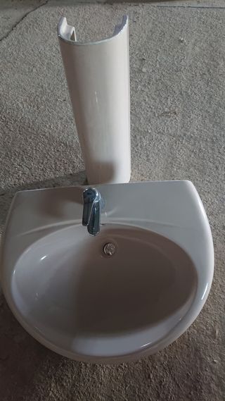 Lavabo + pedestal beige porcelana