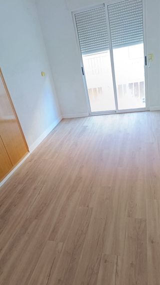 Suelo laminado imitación madera