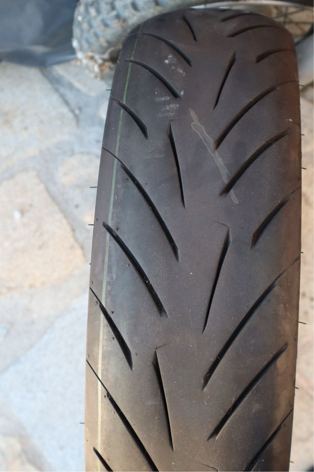 Rueda moto 125cc CST 130/70 R17 