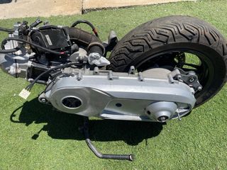 Motor Piaggio Beverly 350