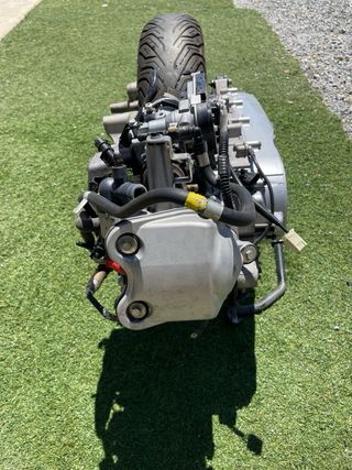 Motor Piaggio Beverly 350