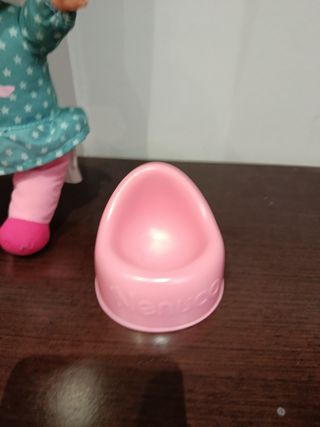 Muñeca Nenuco Baby + orinal