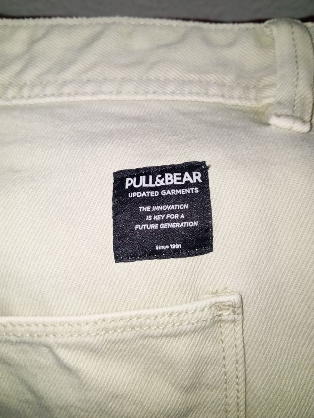 Pantalón Pull & Bear beige 48