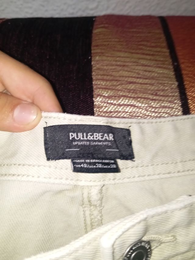 Pantalón Pull & Bear beige 48
