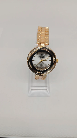 Reloj FENDI dorado mujer