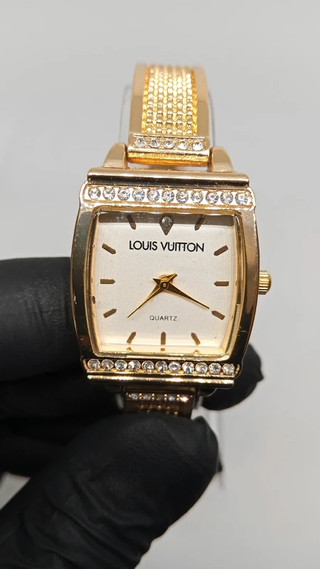  Reloj elegante de mujer + set de joyas