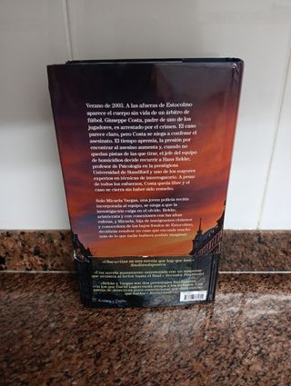 Obscuritas: El primer caso de Rekke y Vargas
