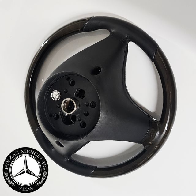 Volante Mercedes madera y piel negro