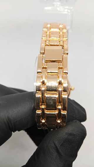 Reloj elegante de mujer + set de joyas