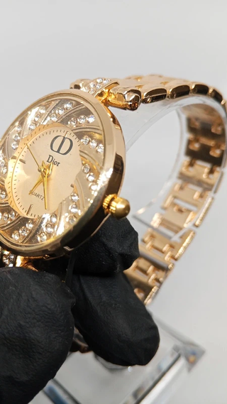 Reloj elegante de mujer + set de joyas