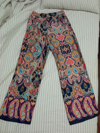 Pantalones anchos Zara multicolor