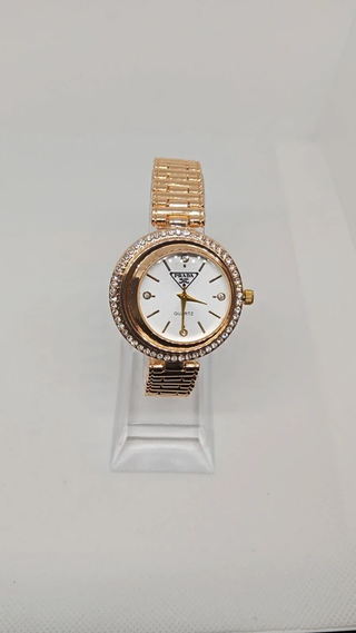Reloj elegante de mujer + set de joyas