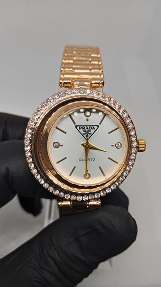 Reloj elegante de mujer + set de joyas