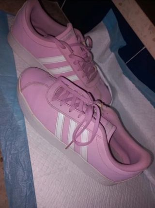 Adidas basicas mujer