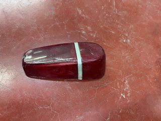 Tulipa piloto Seat 600D