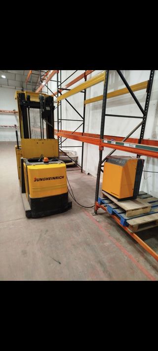Apilador Jungheinrich