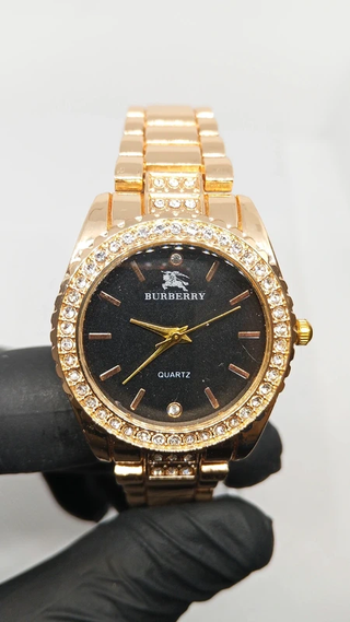 Reloj elegante de mujer + set de joyas