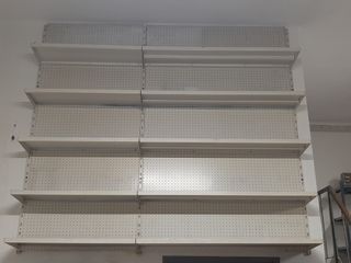 Estantería metálica